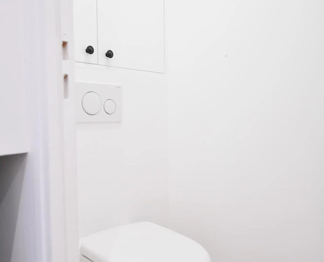 Montmartre Marvel! Designer Apartment Near Metro Paris